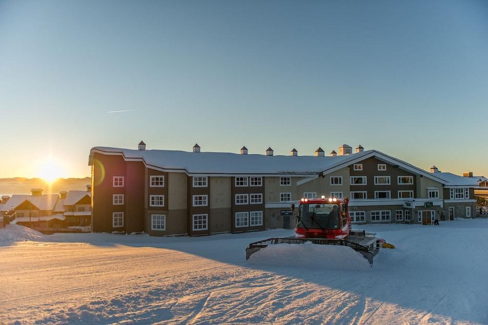 White Crystal Inn Big White Dış mekan fotoğraf