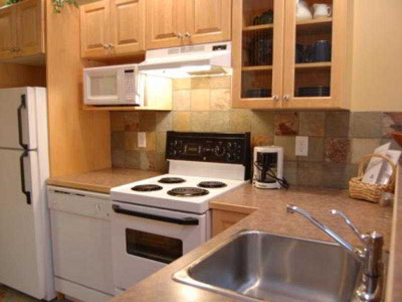 White Crystal Inn Big White Dış mekan fotoğraf