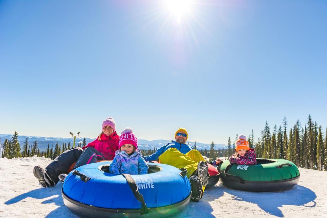White Crystal Inn Big White Dış mekan fotoğraf